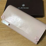 全新 Clathas 日本小香奈兒 牛皮 粉紅色 山茶花 長夾 皮夾 掀蓋 扣式款 保證真品 正品 真皮 漆皮 雙花裝飾 山茶花水鑽圖案裝飾