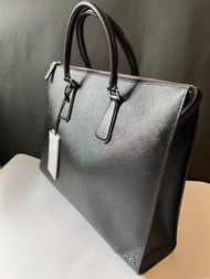 Prada briefcase (公事包) Saffiano travel