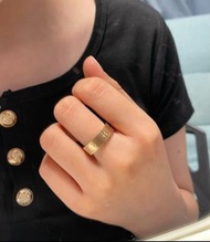 Cartier outlet 戒指 男女同款 情侶對戒