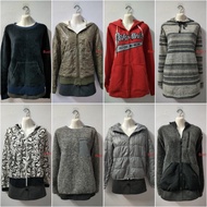 T33 🌸  Sweater Preloved / Barang clearans 🌸Semua dalam keadaan baik 🌸 Preloved Sweater  , 🌸All in go