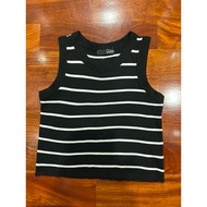 Lovito Sleeveless Crop Top