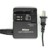 Nikon MH-23 Charger for EN-EL9A EN-EL9 D40 D40x D60 D3000 D5000