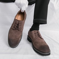 Men Thick-Soled Carved Oxford Shoes Brown Suede Brogue Shoes Business Casual Formal Shoes Retro Brit
