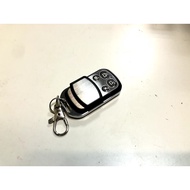 New Store [Ayong's Shop] APP Sliding Remote Control Lock Door Open Looking For Car Mute Anti-Theft