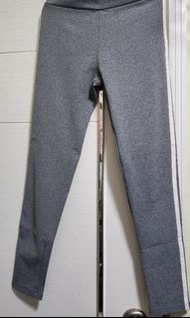 Uniqlo Airism 女童灰色運動長褲160cm