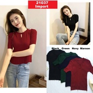 DDC21037 R6 - Key Hole Knit Top (Import) knitted material
