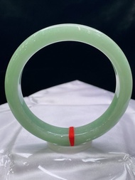 純天然 A 貨翡翠玉手鐲 尺寸:60 冰糯種滿蘋果綠  冰潤細膩