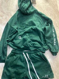 絕版！知名YTr酷的夢 品牌連帽T短褲組 男