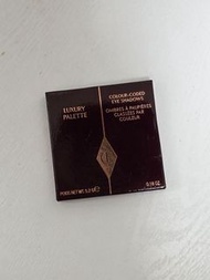 Charlotte Tilbury Uptown Girl 眼影盤