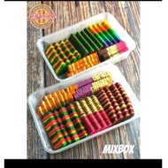 kek Lapis Sarawak Mixbox