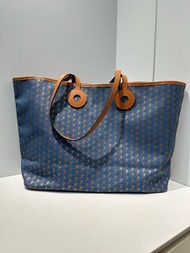 Moynat