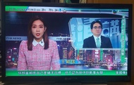 屯門良景輕鐵站交收 LG 個人全高清數碼電視機 24" 24MN43D 連火牛 遙控及有底座