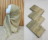 HIJAB SEGI EMPAT VOAL MOTIF BUNGA KECIL SAGE MINT
