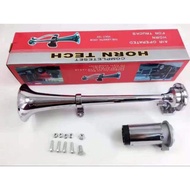 Trumpet Horn Power Loud
Lori Horn