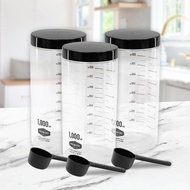 (1แพ็ค) ขวดโหลพลาสติก ความจุ 1000 ml. ใช้ใส่เครื่องปรุง ใส่ผงชา-กาแฟ ใช้งานได้หลากหลาย มีช้อนตักให้ใ