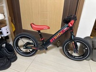 Strider 平衡車 strider balance bike