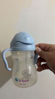 B.box 寶寶水杯
