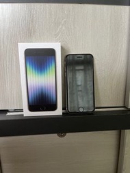 iPhone SE 64GB 星光色