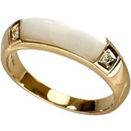 二手 TASAKI 白色貝殼戒指，鑲嵌 0.04 克拉鑽石，18K 黃金，5.6 克，15.5 號。