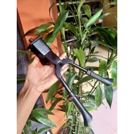 2-legged bicycle center stand can be extended bike stand