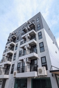 Near Don Mueang Hotel