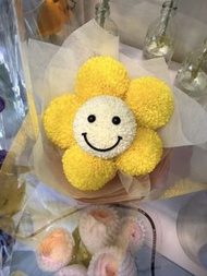 👩🏻‍🎓👨🏼‍🎓向日葵畢業花束 乒乓菊哈哈笑公仔🙂