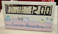 [日本景品]Sanrio 液晶顯示溫度濕度日期鬧鐘