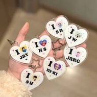 EN/HYPEN Acrylic Heart Keychain, /-EN, Heeseung, Jongseong, Taki, Sunoo Keychain, Keyring, Bag Charm