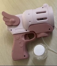 電動泡泡槍一支