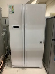 [中古] 三星 565L 雙門對開變頻冰箱 "自動除霜功能" 台中大里二手冰箱 台中大里中古冰箱 修理冰箱 維修冰箱