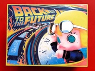 Pop Mart X Kennyswork X Universal  :  BACK TO THE FUTURE -- MOLLY Figure Set With Stand  +  Tomica -