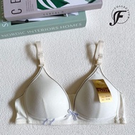 Cynthia Bra // Fetriscollection