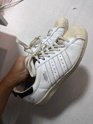 Luker neighborhood adidas superstar