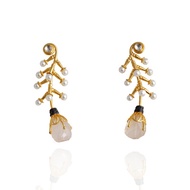 Sea Horse Quartz Yellow Gold Earrings