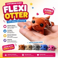 GANTUNGAN Flexi Otter Keychain - Articulation Keychain