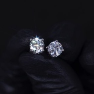 Wbj一克拉莫桑鑽耳釘