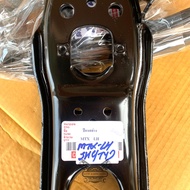 ปีกนกล่าง TOYOTA MTX (ไมตี้ X 92-96) TIGER (ไทเกอร์ D4D) 4x2