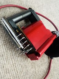 行輸出變壓器（Flyback Transformer/FBT）