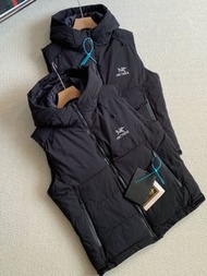 外國優惠預訂 arcteryx 始祖鳥 刺繡logo goretex防水 連帽 羽絨背心