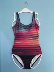 Speedo女士連身泳衣 size: 34