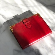 【 日本直送　名牌中古包 】Yves Saint Laurent イヴ・サンローラン 財布 レッド YSL型押し レザー 二つ折り がま口 84va6b