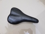 Saddle Sepeda MTB Balap Lipat Seli Merk Trex 2071 Sadel Jog Jok Tempat Duduk Sepeda
