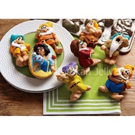 Princess Character Pudding Cake Silicone Mold and 7 Dwarfs