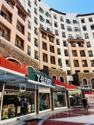 ONE PALM TREE VILLAS