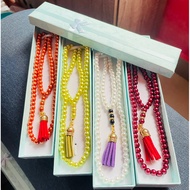 Tasbih panjang berserta kotak door gift.