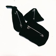 附加組件：每 1 件修補胸針服務