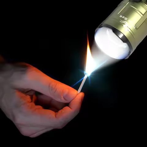 Shan bao 3000LM Outdoor Zoom Waterproof Flashlight Strong Light Focused Light Source Can Light a Fla