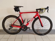 BMC 全碳纖維公路車