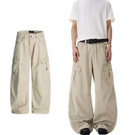 Curved-leg jeans, baggy jeans, American work pants, heavyweight retro jeans