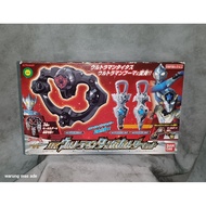 DX ULTRAMAN TAIGA HOLDER SET KEY ULTRA SPARK ORIGINAL BANDAI - ULTRAMAN TAIGA